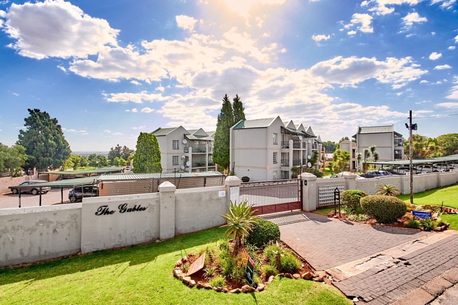 To Let 2 Bedroom Property for Rent in Horison Gauteng