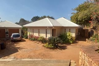 3 Bedroom Property for Sale in Magalieskruin Gauteng