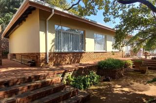 3 Bedroom Property for Sale in Magalieskruin Gauteng