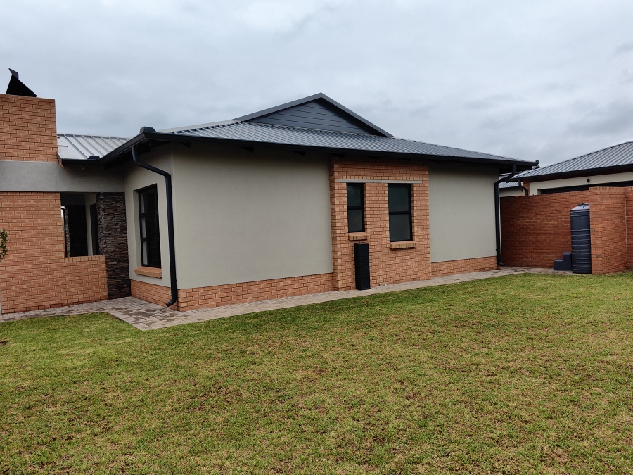To Let 3 Bedroom Property for Rent in Six Fountains Residential Estate Gauteng