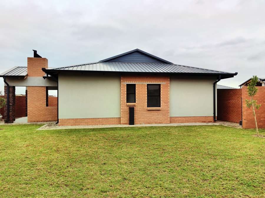 To Let 3 Bedroom Property for Rent in Six Fountains Residential Estate Gauteng