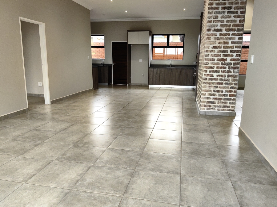 To Let 3 Bedroom Property for Rent in Six Fountains Residential Estate Gauteng