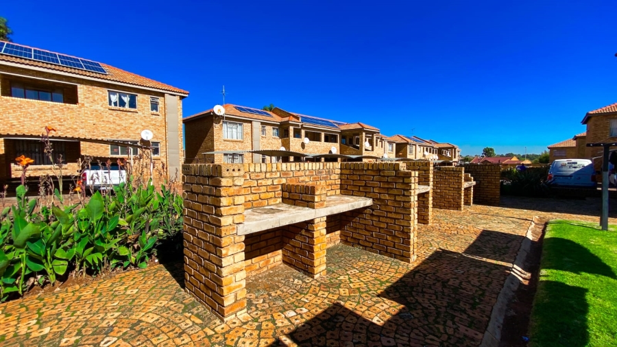0 Bedroom Property for Sale in Krugersrus Gauteng