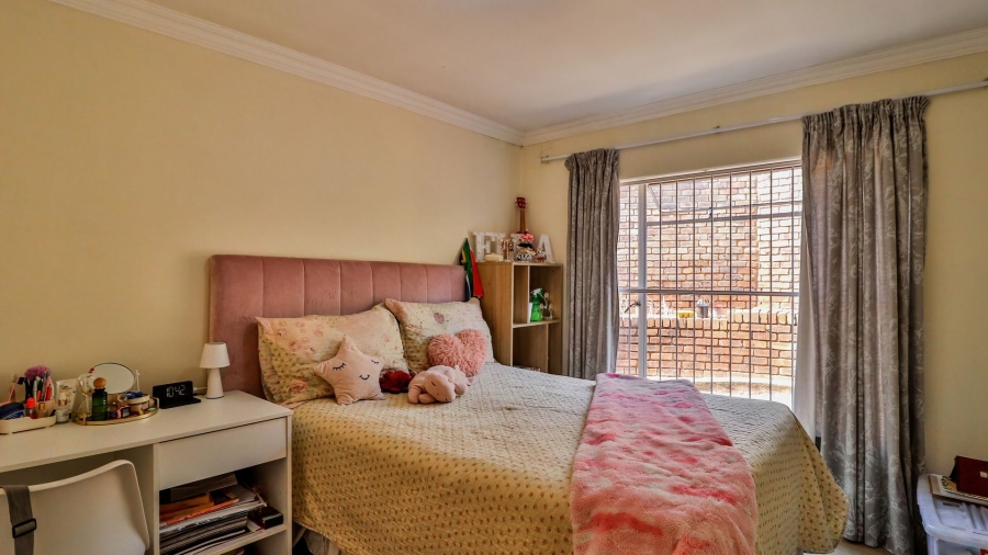 3 Bedroom Property for Sale in Newlands Gauteng