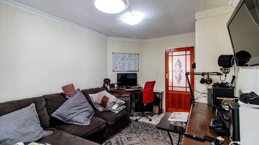 3 Bedroom Property for Sale in Newlands Gauteng