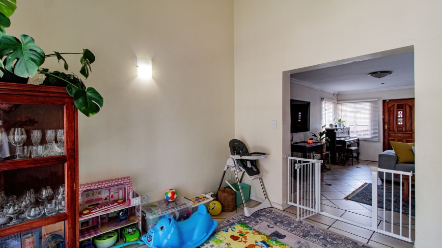 3 Bedroom Property for Sale in Newlands Gauteng