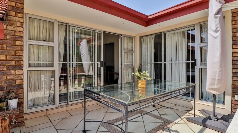 3 Bedroom Property for Sale in Newlands Gauteng