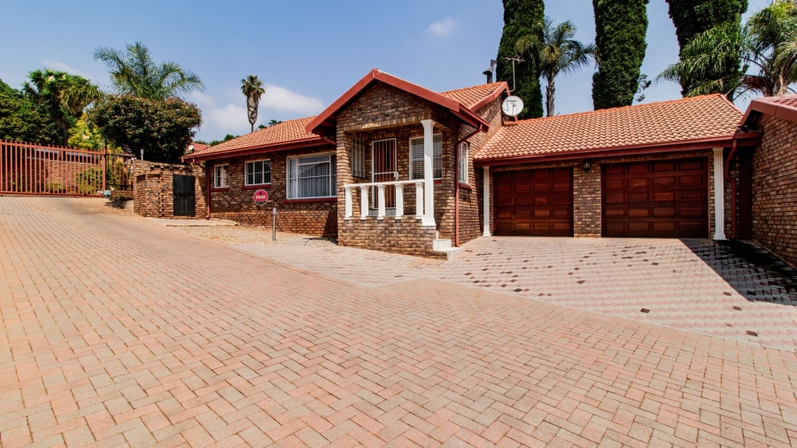 3 Bedroom Property for Sale in Newlands Gauteng