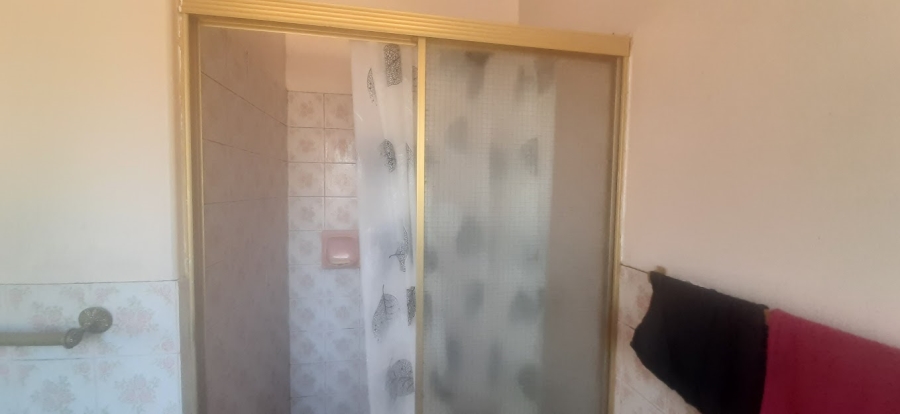 5 Bedroom Property for Sale in Birchleigh Gauteng