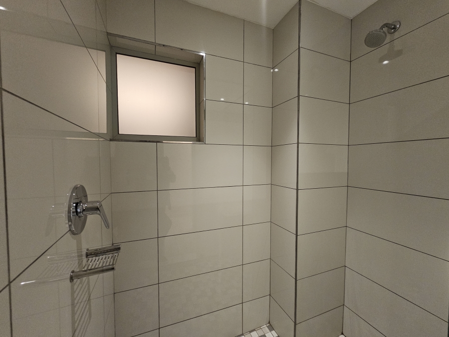 To Let 2 Bedroom Property for Rent in Rosebank Gauteng