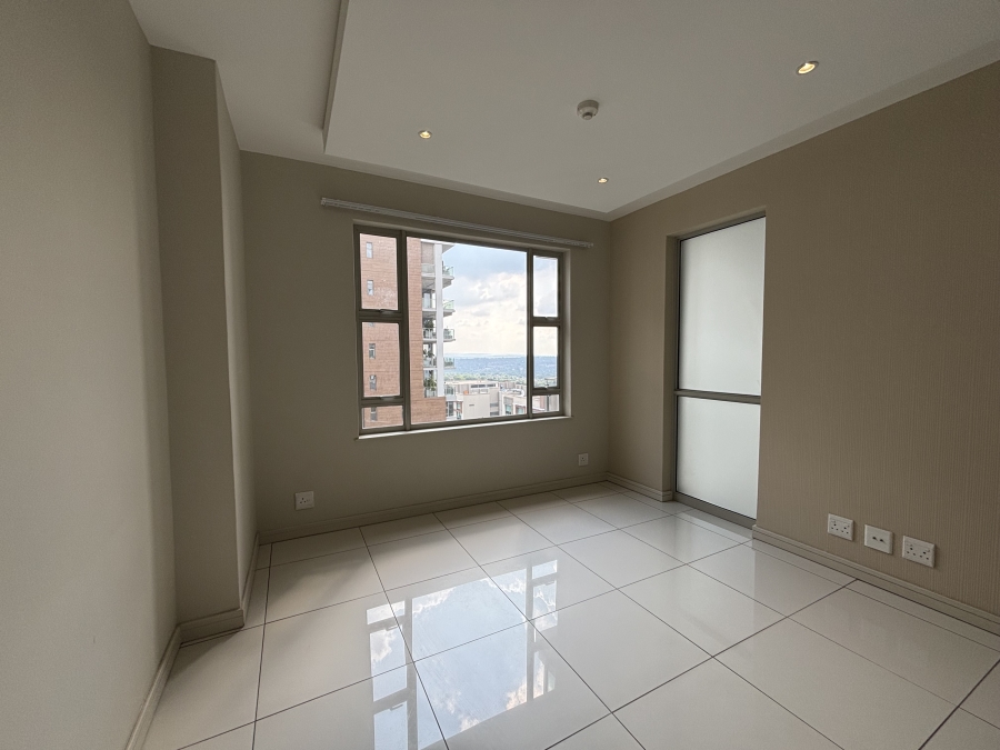 To Let 2 Bedroom Property for Rent in Rosebank Gauteng