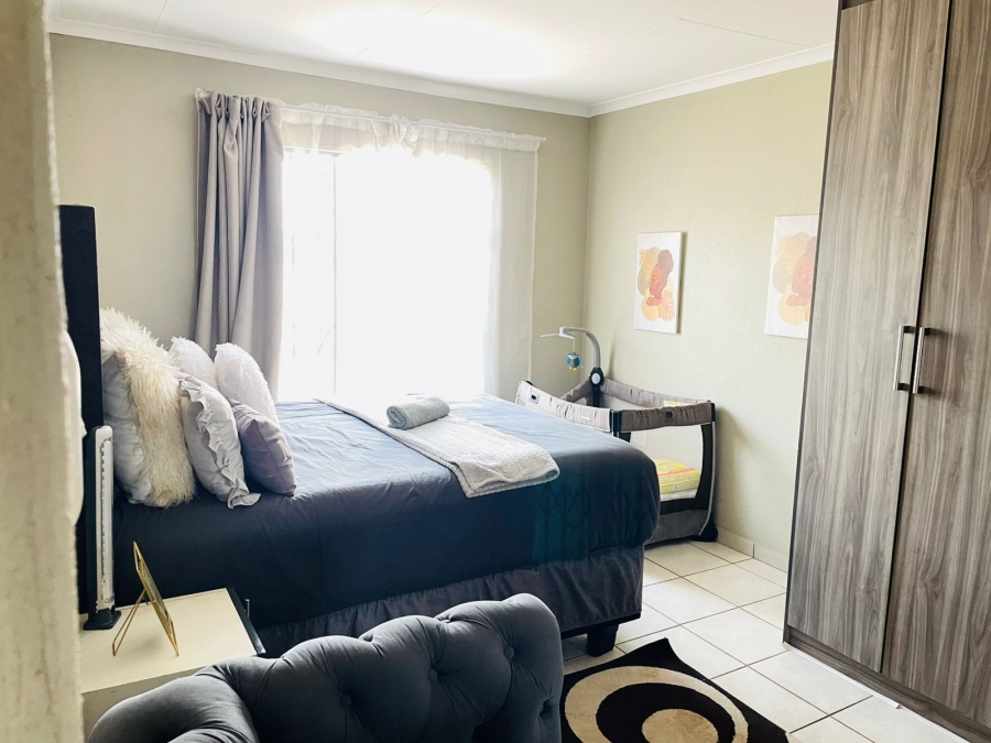 3 Bedroom Property for Sale in Kirkney Gauteng