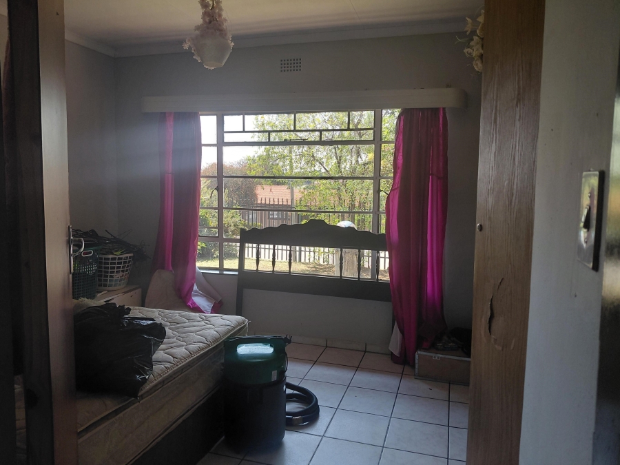 3 Bedroom Property for Sale in Birchleigh North Gauteng