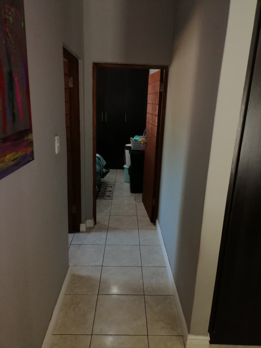 2 Bedroom Property for Sale in Pretorius Park Gauteng