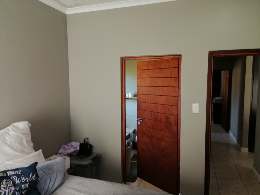 2 Bedroom Property for Sale in Pretorius Park Gauteng