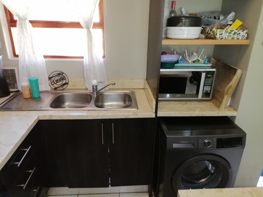 2 Bedroom Property for Sale in Pretorius Park Gauteng