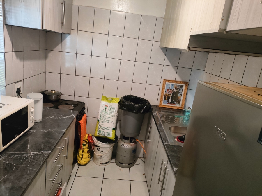 2 Bedroom Property for Sale in Silverton Gauteng