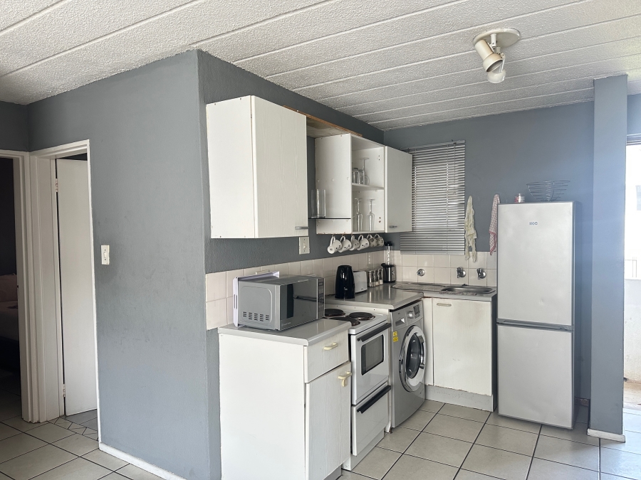 2 Bedroom Property for Sale in Groenkloof Gauteng