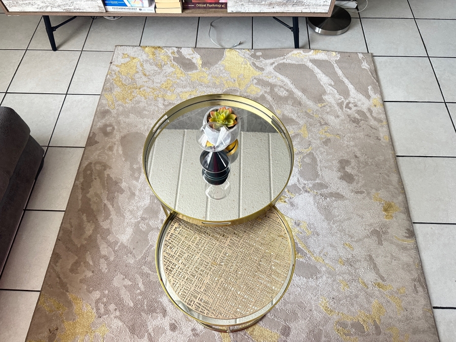 2 Bedroom Property for Sale in Groenkloof Gauteng