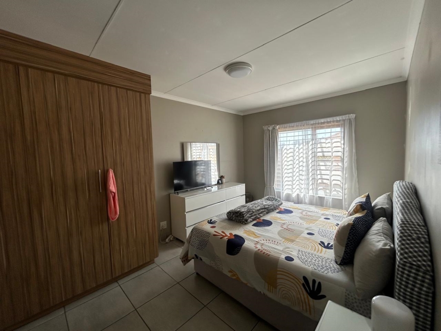 3 Bedroom Property for Sale in Kenleaf Gauteng