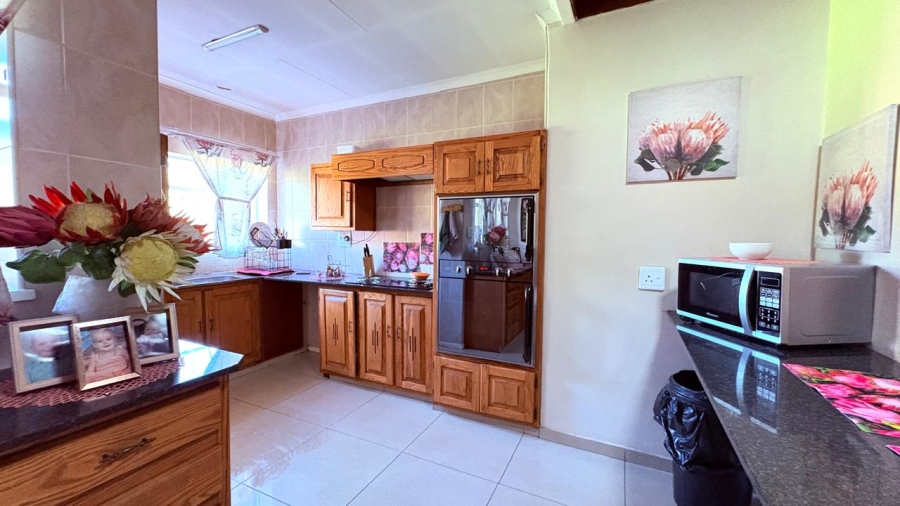 3 Bedroom Property for Sale in Kenleaf Gauteng