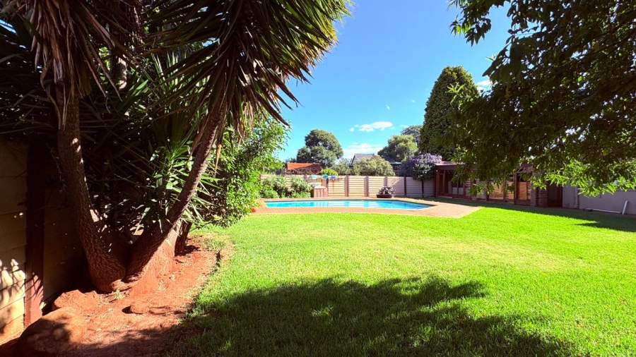 3 Bedroom Property for Sale in Kenleaf Gauteng