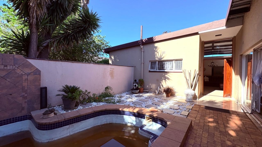 3 Bedroom Property for Sale in Kenleaf Gauteng