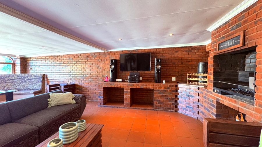 3 Bedroom Property for Sale in Kenleaf Gauteng