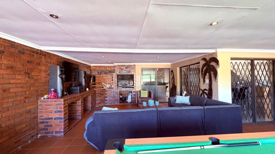 3 Bedroom Property for Sale in Kenleaf Gauteng