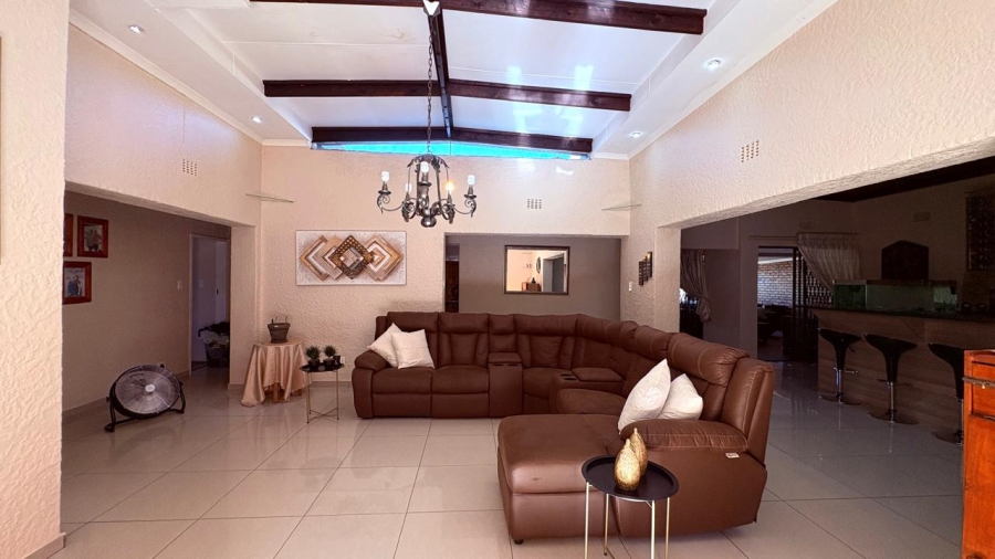 3 Bedroom Property for Sale in Kenleaf Gauteng