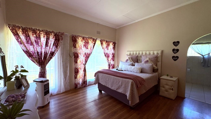 3 Bedroom Property for Sale in Kenleaf Gauteng