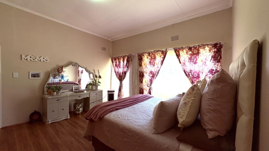 3 Bedroom Property for Sale in Kenleaf Gauteng