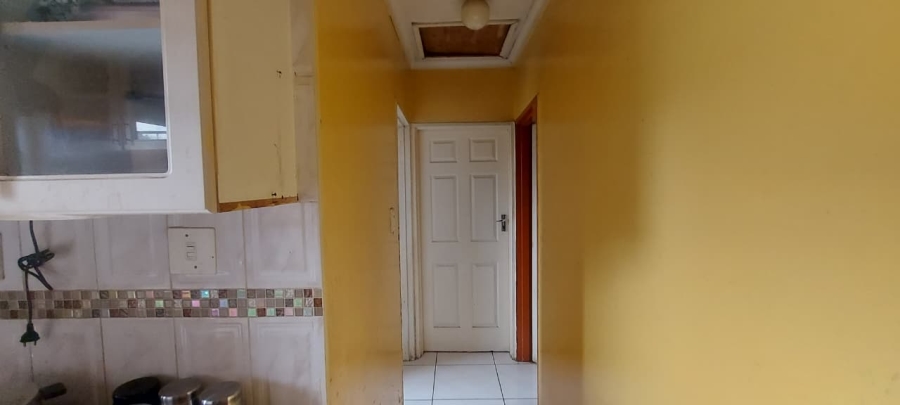 5 Bedroom Property for Sale in Tembisa Central Gauteng