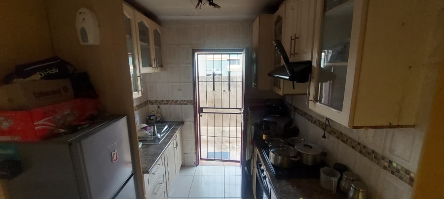 5 Bedroom Property for Sale in Tembisa Central Gauteng