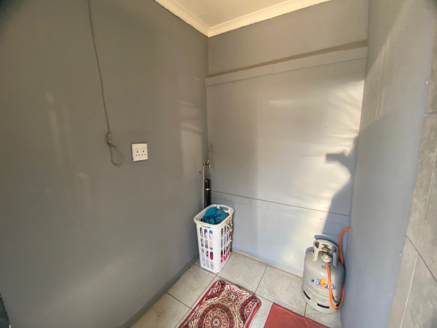 3 Bedroom Property for Sale in Dalview Gauteng