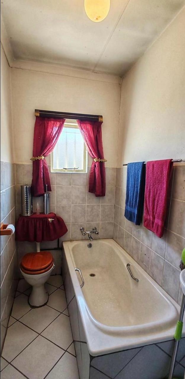 3 Bedroom Property for Sale in Dalview Gauteng