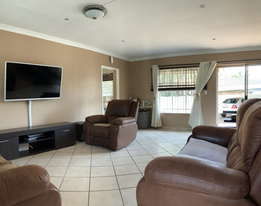 3 Bedroom Property for Sale in Sunward Park Gauteng