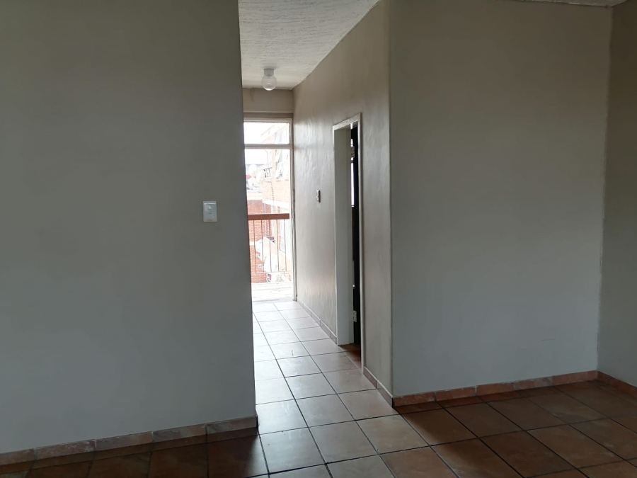 1 Bedroom Property for Sale in Kempton Park Central Gauteng