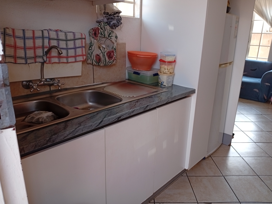 3 Bedroom Property for Sale in Nellmapius Gauteng