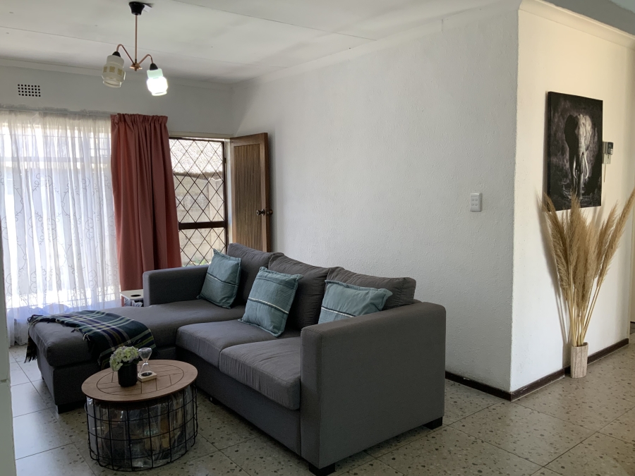 2 Bedroom Property for Sale in Cason Gauteng