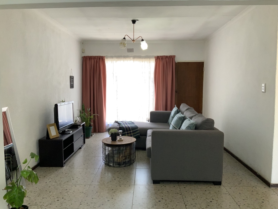 2 Bedroom Property for Sale in Cason Gauteng