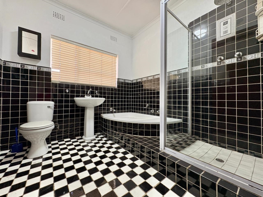 3 Bedroom Property for Sale in Dalpark Gauteng