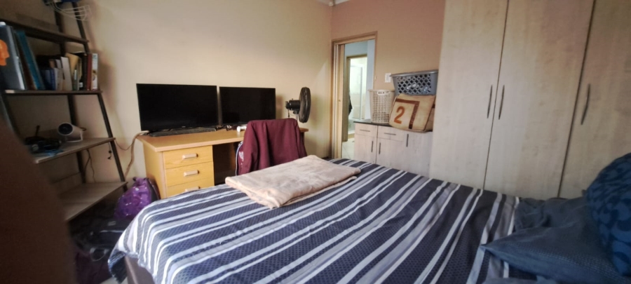 2 Bedroom Property for Sale in New Era Gauteng