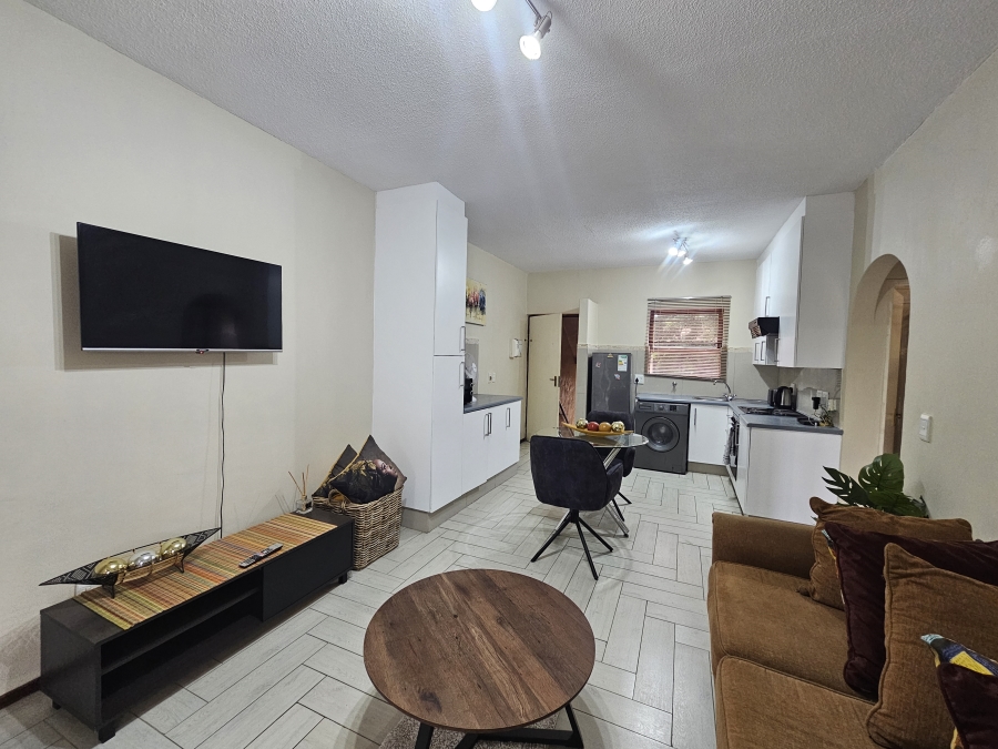 To Let 1 Bedroom Property for Rent in Lonehill Gauteng