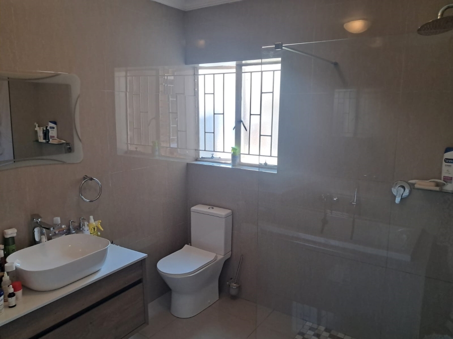 3 Bedroom Property for Sale in Birchleigh North Gauteng