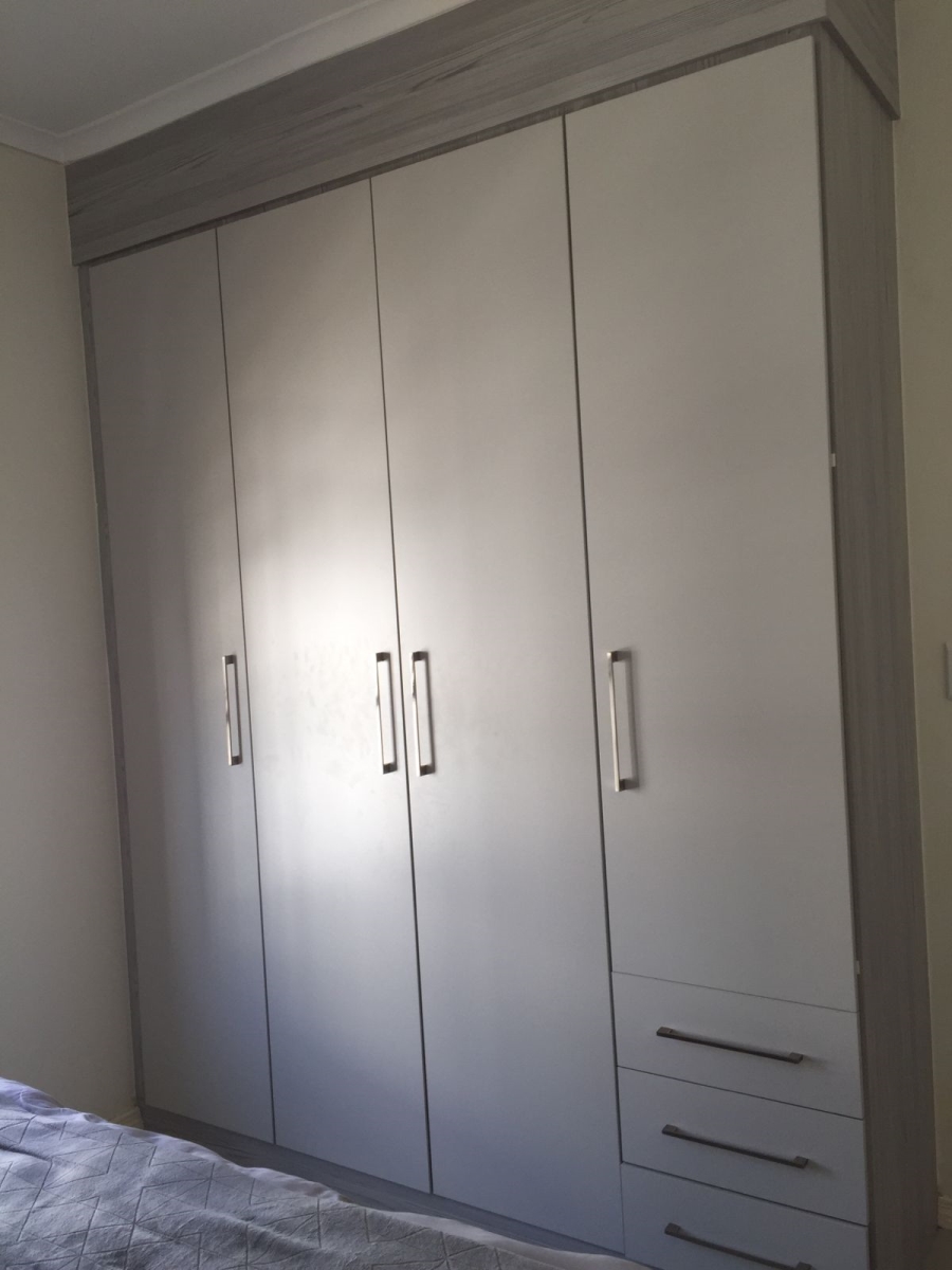 1 Bedroom Property for Sale in Carlswald Gauteng