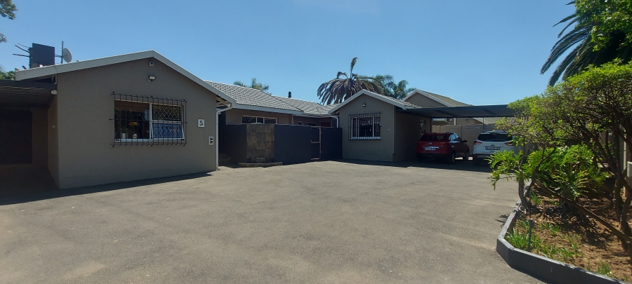 3 Bedroom Property for Sale in Van Riebeeck Park Gauteng