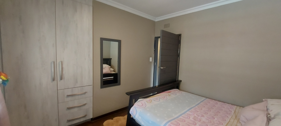 3 Bedroom Property for Sale in Van Riebeeck Park Gauteng