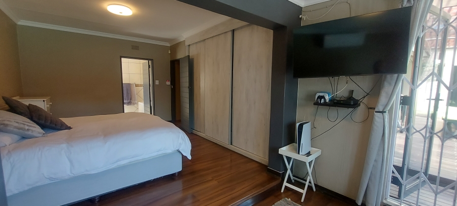 3 Bedroom Property for Sale in Van Riebeeck Park Gauteng