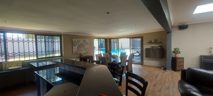 3 Bedroom Property for Sale in Van Riebeeck Park Gauteng